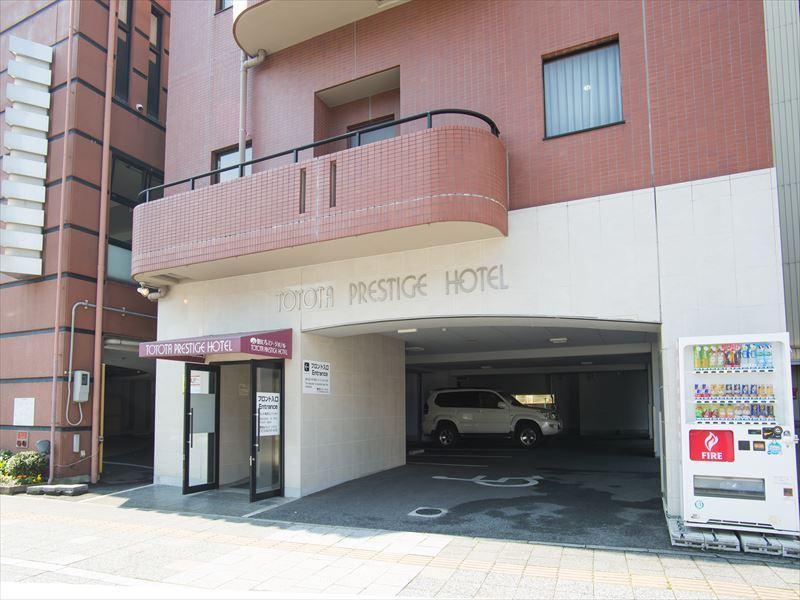Toyota Prestige Hotel Экстерьер фото
